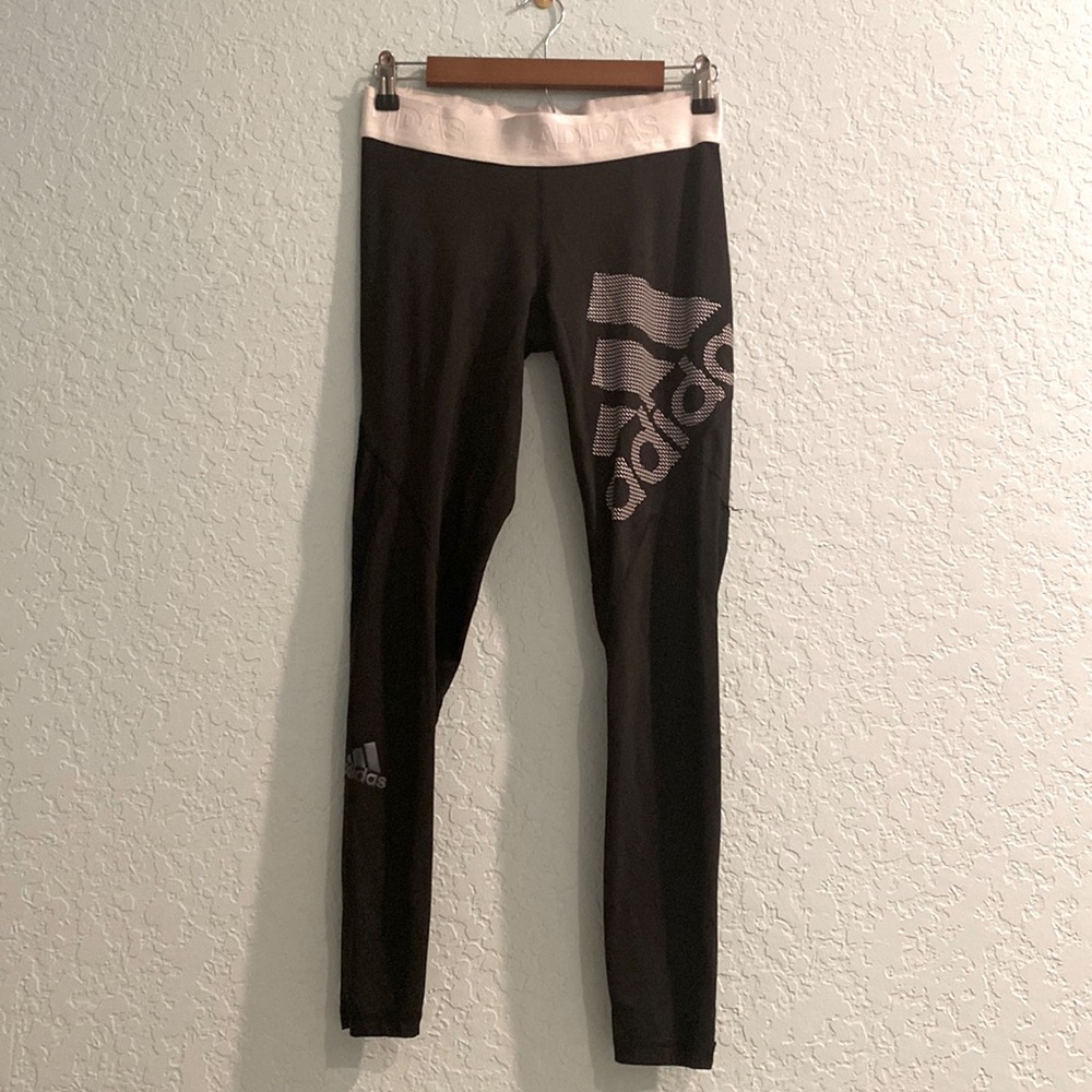‘Adidas’ Black Leggins - Size Medium